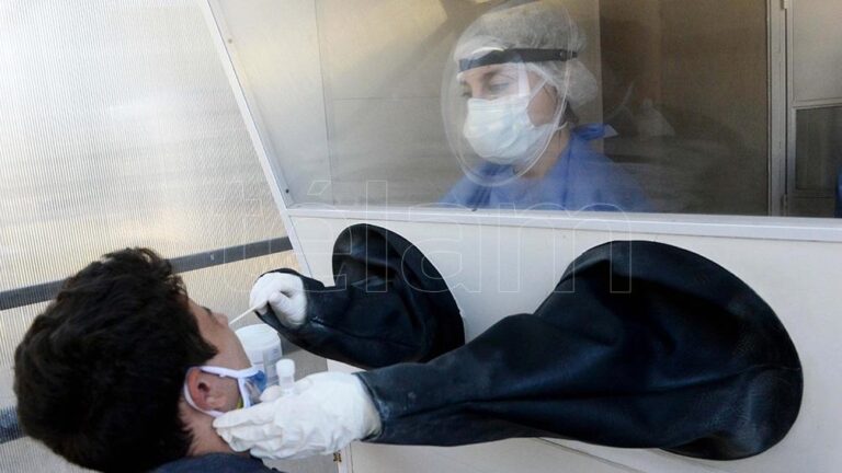 Murieron 195 personas y 8.304 fueron diagnosticadas con coronavirus en el país