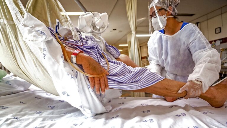 Brasil sufre el peor colapso hospitalario de su historia