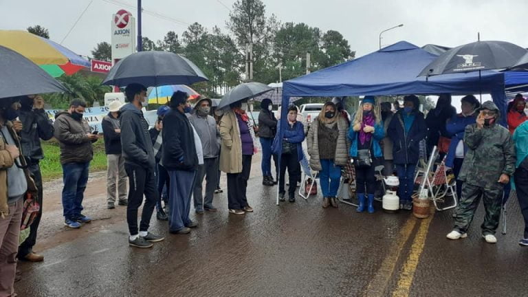 Tras meses de lucha docente, el gobierno abre la mesa de diálogo