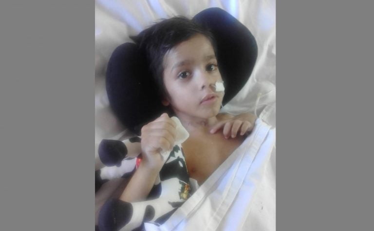 Bauti tiene 5 años, hace meses está internado y piden ayuda para su recuperación