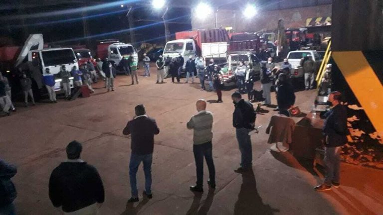 Municipales de Alem exigen recomposición salarial