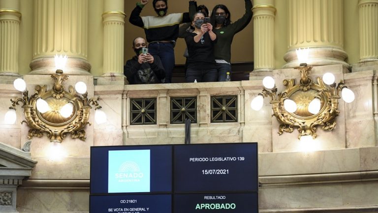 El Senado aprobó el marco regulatorio de producción de cannabis medicinal