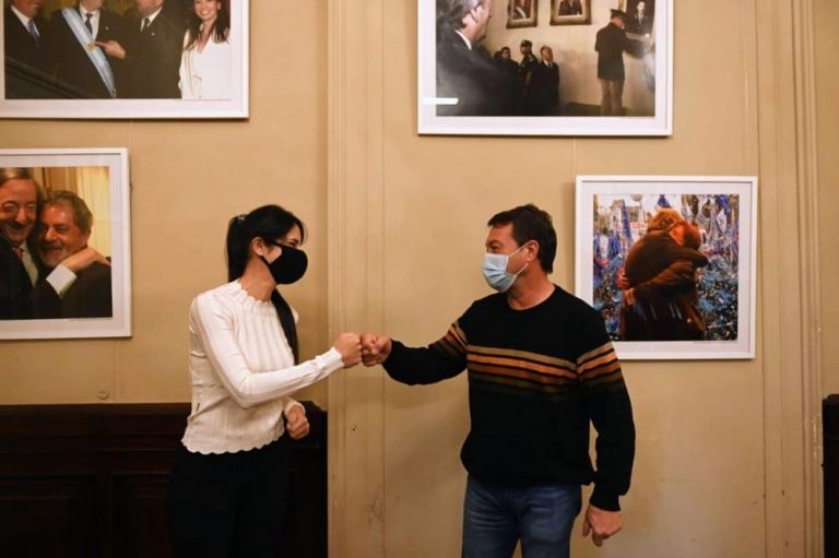 Plantean ley de “compatibilidad” laboral para trabajadores rurales temporarios