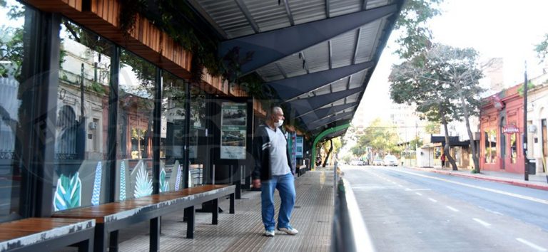 “Se espera hasta dos horas un colectivo” el fin de semana o feriados