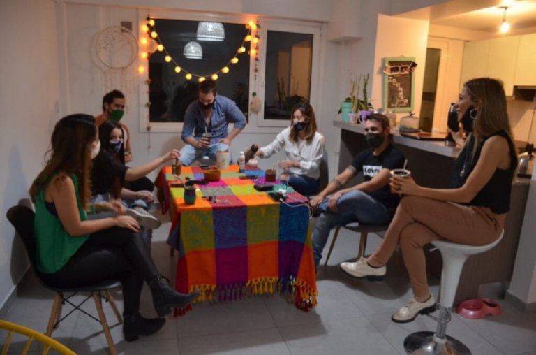 “Las reuniones en casas siguen siendo para un máximo de 20 personas”