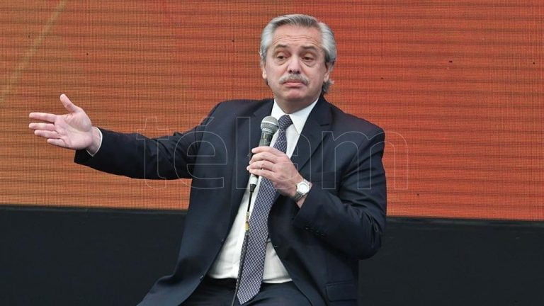 El Presidente pondrá en marcha 25 obras en 15 provincias y visitará una fábrica