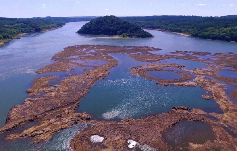Emitieron alerta por la bajante de los ríos Paraná y Uruguay y hay gran incertidumbre
