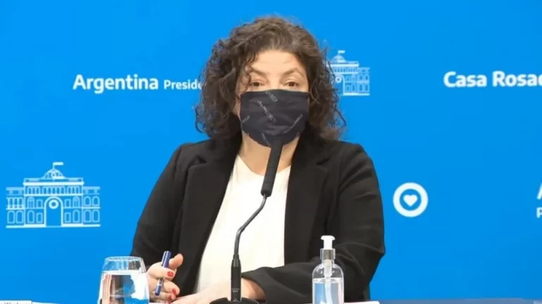 Sin barbijo al aire libre, reuniones con cupo ilimitado y vuelta a las canchas, boliches y shows: 12 nuevas medidas anunciadas por Vizzotti