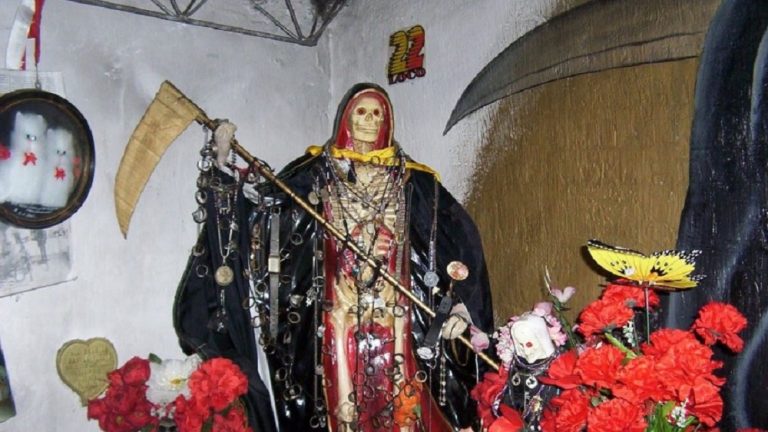Confesó que degolló a su padre como “ofrenda a San la Muerte”