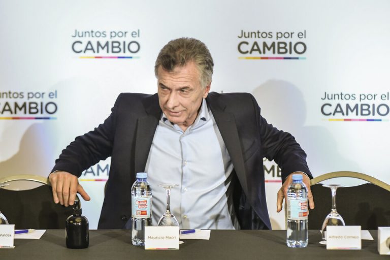 Macri intenta eludir la indagatoria por el espionaje a los familiares del ARA San Juan