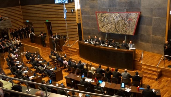 El pleno de la Cámara de Diputados de Misiones aprobó el Presupuesto del Poder Ejecutivo para el año 2022. 
