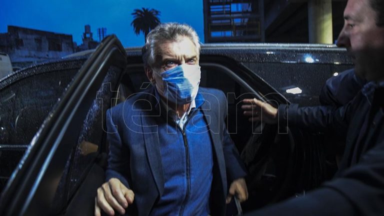 Macri pidió que no se permita «que unos vivos cuenten mal»