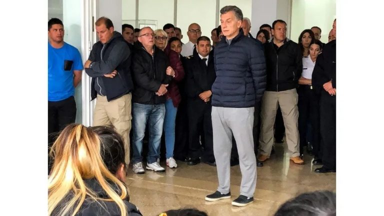 Familiares del ARA San Juan reclaman la detención de Mauricio Macri