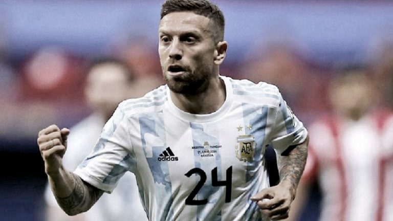 «Papu» Gómez se suma al seleccionado para los partidos con Uruguay y Brasil