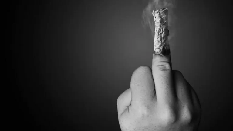 Día Mundial del Cáncer de Pulmón: síntomas, prevención y la importancia de dejar de fumar a cualquier edad