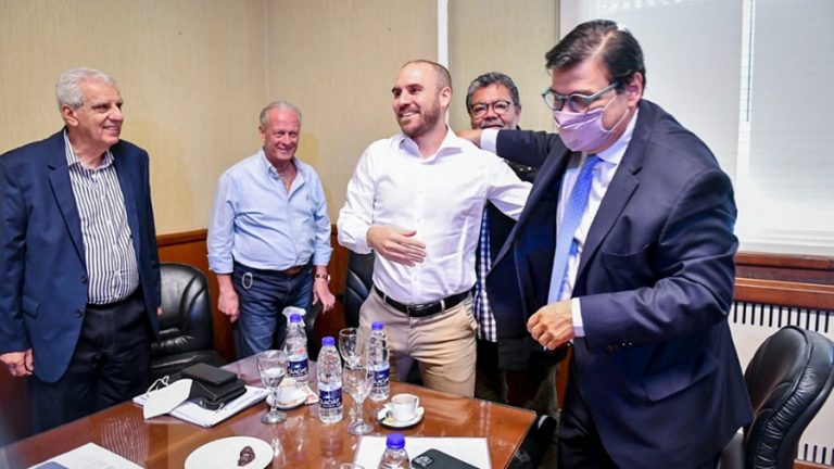 Guzmán ante la CGT: no habrá ajuste y se priorizarán la recuperación, el trabajo y los salarios