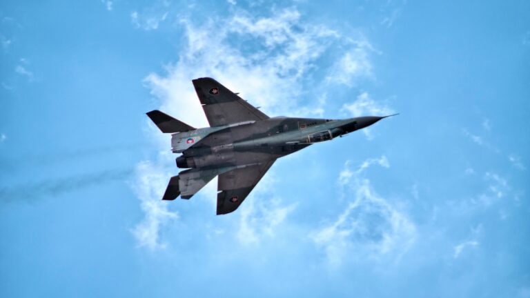 Polonia le ofreció a EEUU sus MIG-29 para Ucrania, pero el Pentágono dice que no es factible