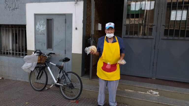 Entre 70 y 80 pesos el precio de la chipa en Posadas
