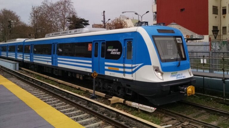 Paro de trenes en todo el país.