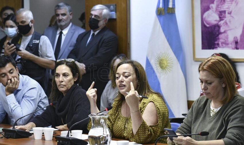 Una de las primeras reuniones de la Comisin que debatir la modificacin de la norma de alquileres
