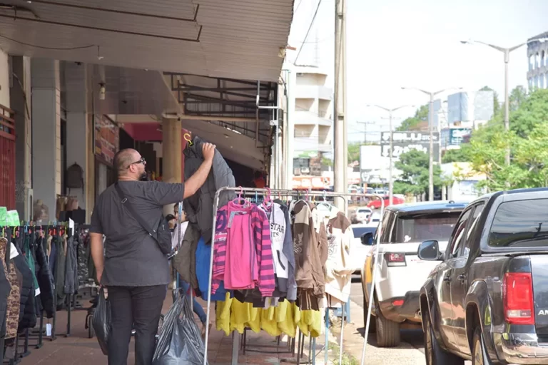 Comercio encarnaceno recupera ventas aunque lejos de los niveles prepandemia