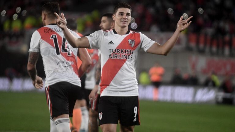 River, con algunas bajas, va por la clasificación ante Colo Colo en la Libertadores