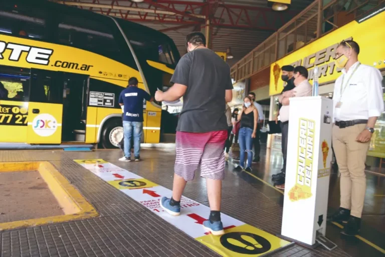 Descuentos en pasajes de colectivo para estudiantes