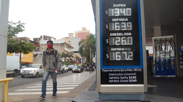 YPF incrementó el precio del gasoil para vehículos extranjeros y se refuerzan los controles