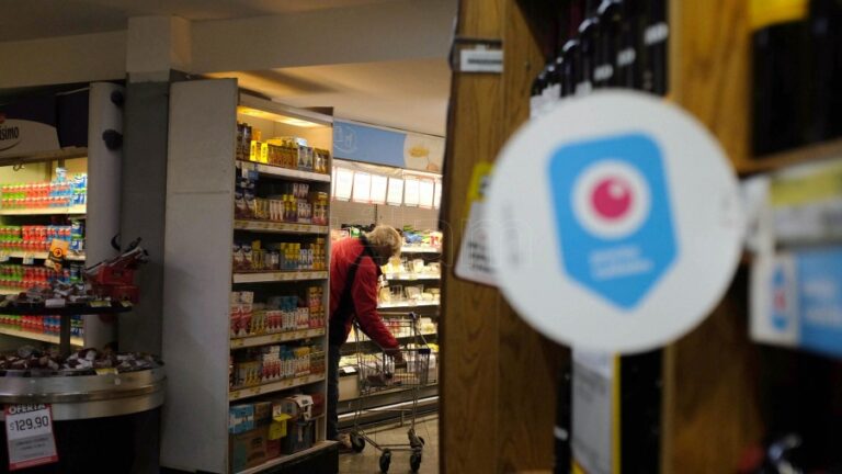 Batakis: «Los salarios no son la causa de la inflación»