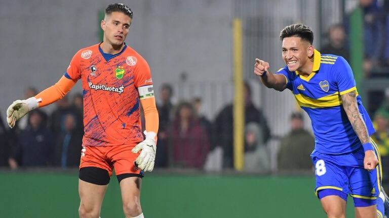 Boca se llevó todo en el descuento ante Defensa con sus pocas armas de siempre