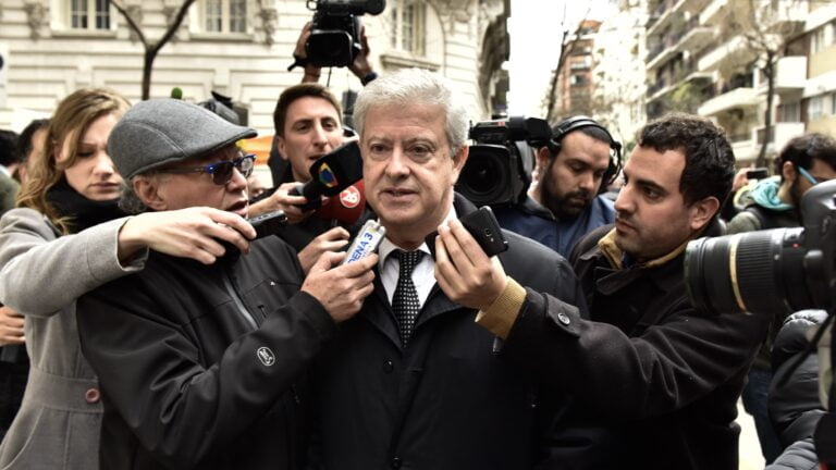 Cristina Kirchner saldrá a contestarle a la Justicia luego del pedido de 12 años de prisión en su contra￼