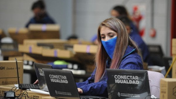 Ajuste en Educación: prácticamente cierran Conectar Igualdad por lo que queda del año