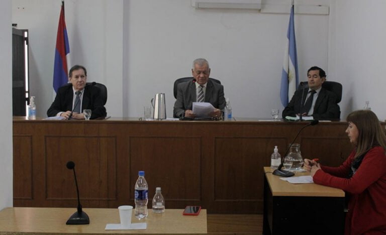 Pastor condenado a 18 años de cárcel por violar a adolescentes a su cargo