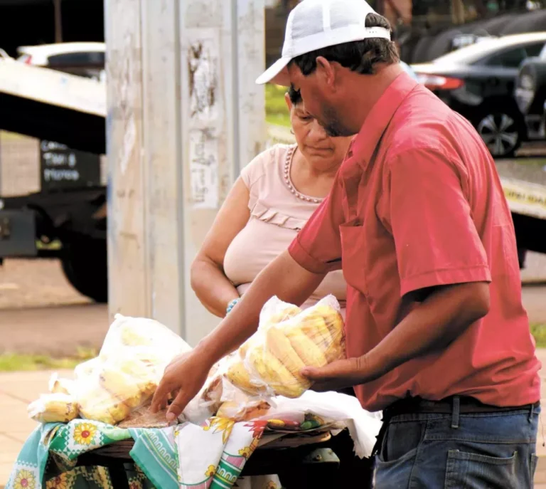 Ante la suba del almidón: en Santa Ana chiperos abandonan el rubro