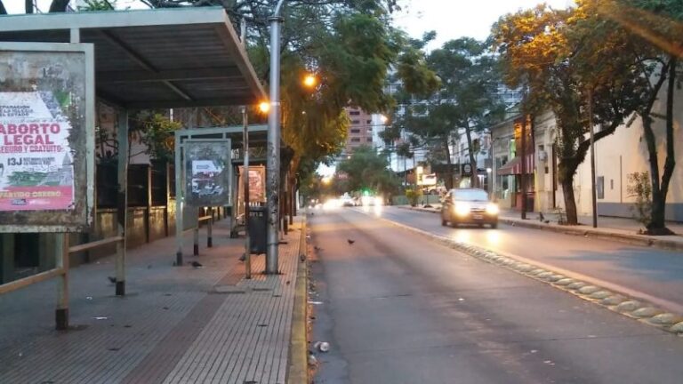 Sin acuerdo: se mantiene el paro de colectivos