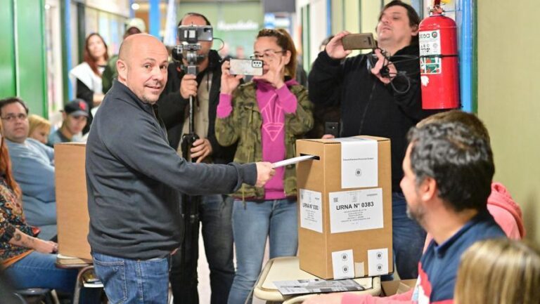 Chubut: con 100% de mesas escrutadas, JxC venció al peronismo por 1,6%