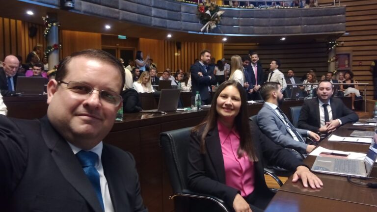 El bloque del Pays le reclama a Legisladores que resguarden el FET