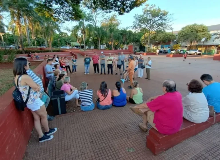 Puerto Esperanza: vecinos autoconvocados protestaron por el deficiente servicio eléctrico