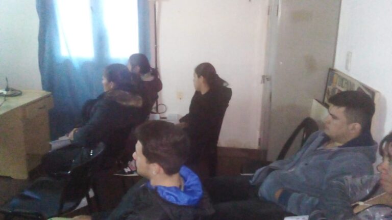 Capacitación en Manipulación de Alimentos: Un Paso Clave para la Seguridad Alimentaria en Candelaria