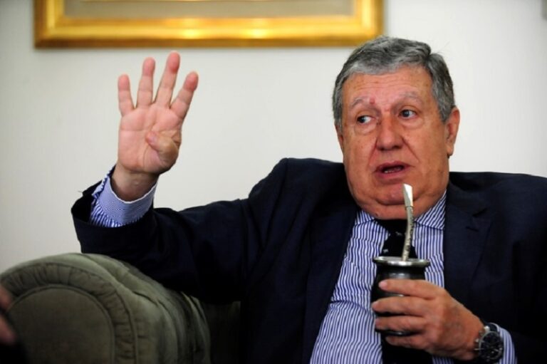 Ramón Puerta cobra una jubilación equivalente a 43 haberes mínimos