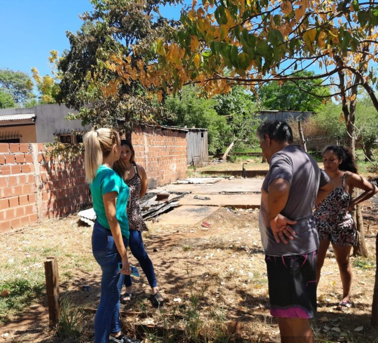 Solidaridad en Acción: Familia Puede Volver a Reconstruir su Hogar tras Devastador Incendio