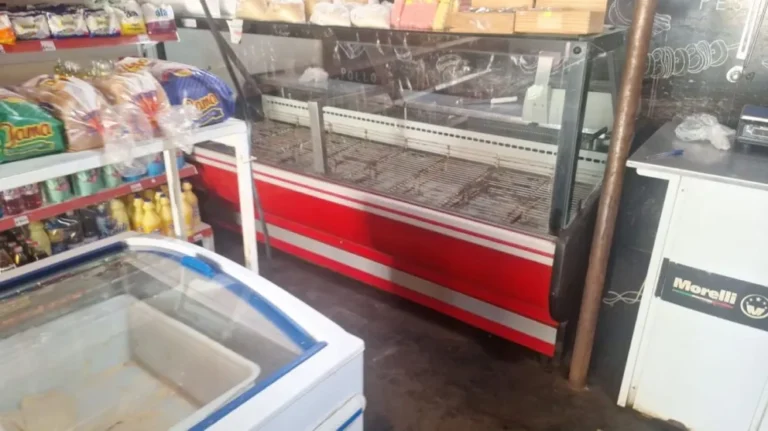 Regreso de la Energía Eléctrica en Candelaria, pero Crece la Indignación por las Pérdidas Económicas