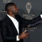 El gesto de Lionel Messi con Dembélé luego de que el francés ganara el Balón de Oro