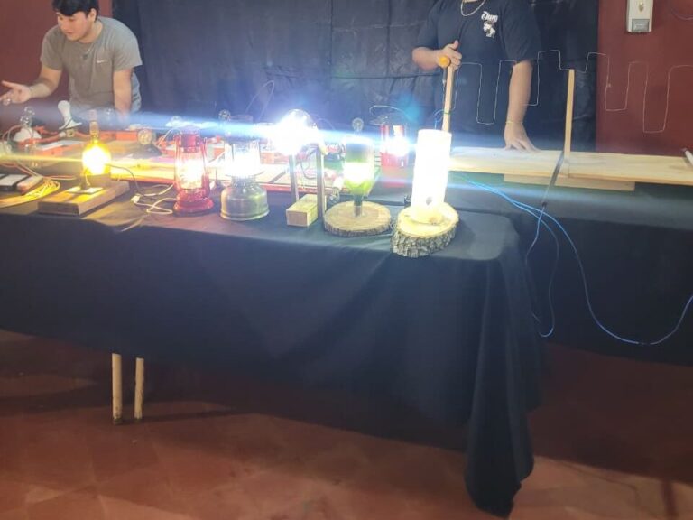 La Escuela para Jóvenes y Adultos N° 29 celebra la Semana del Adulto con exposiciones y talleres