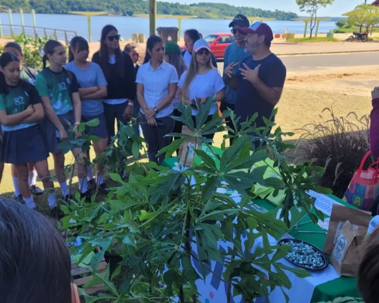 Jóvenes, municipio y organizaciones sociales impulsan una gran acción ambiental en Candelaria